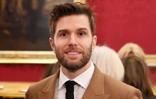 Joel Dommett